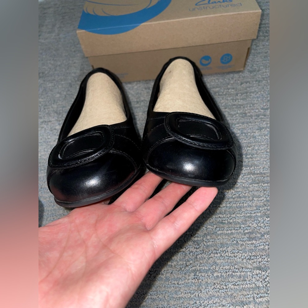 CLARKS BLACK LEATHER BLOCK HEEL WIDE WIDTH size 7